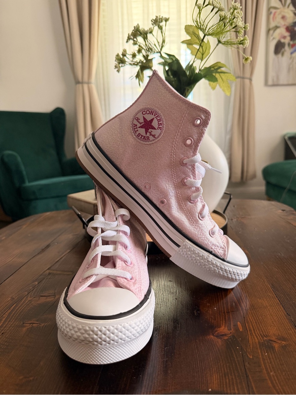 New-Converse Pink Kids' Chuck Taylor High Top Sneakers size-5